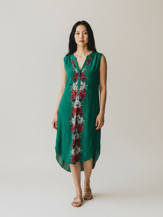 Cupio Dresses & Skirts - Cupio Green Floral V-Neck Dress size XL NWT